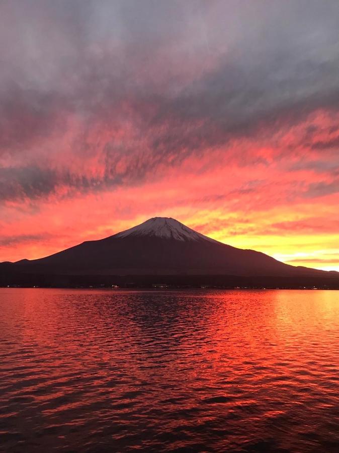 ホテル 菜食の宿 ジャムー 山中湖村 エクステリア 写真